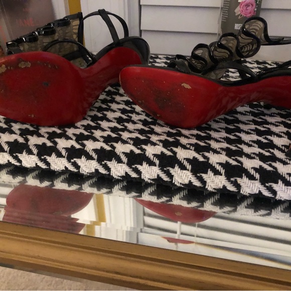 Christian Louboutin Patent Leather Bow Accents Slingback Sandals 36.5 Authentic - Picture 5 of 7